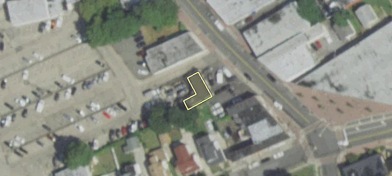 140 Main St