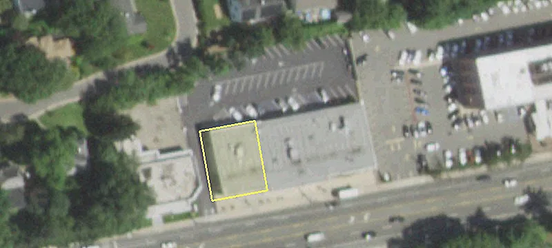 1581 Northern Blvd