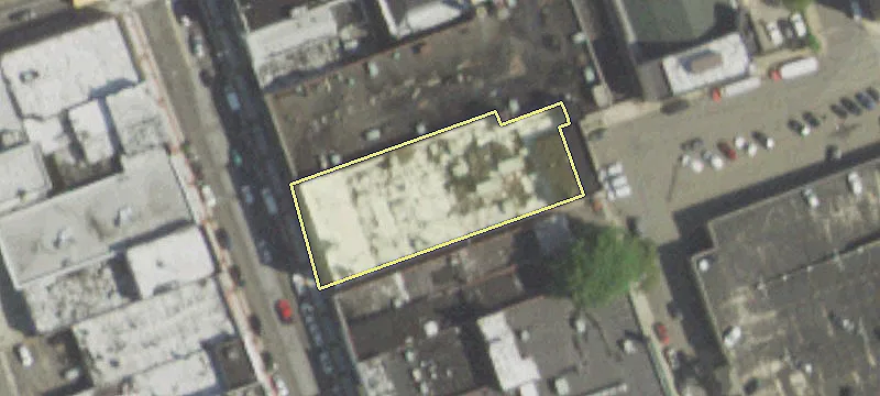 40 Main St