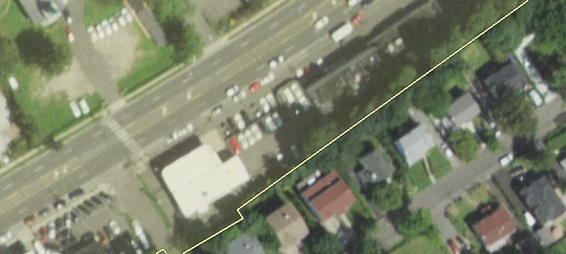 732 Northern Blvd