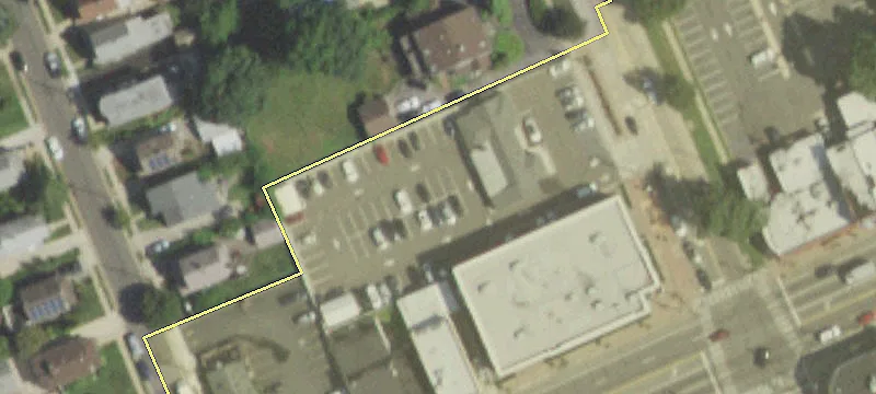 297 Mineola Blvd