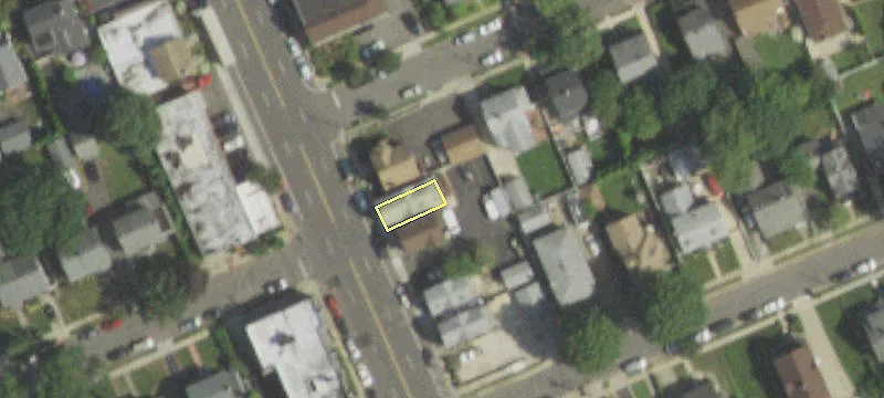 364 Willis Ave