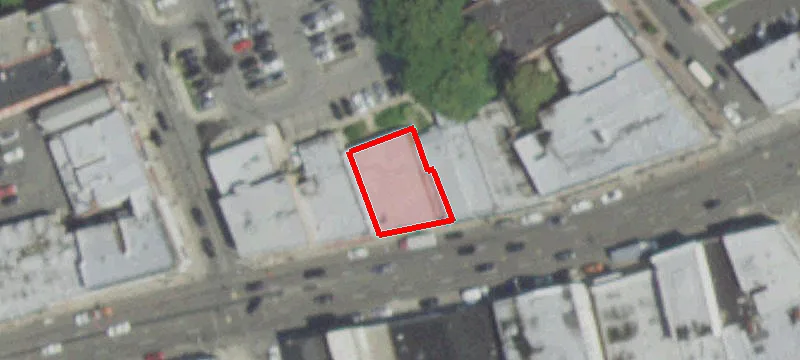 24 26th W Merrick Rd