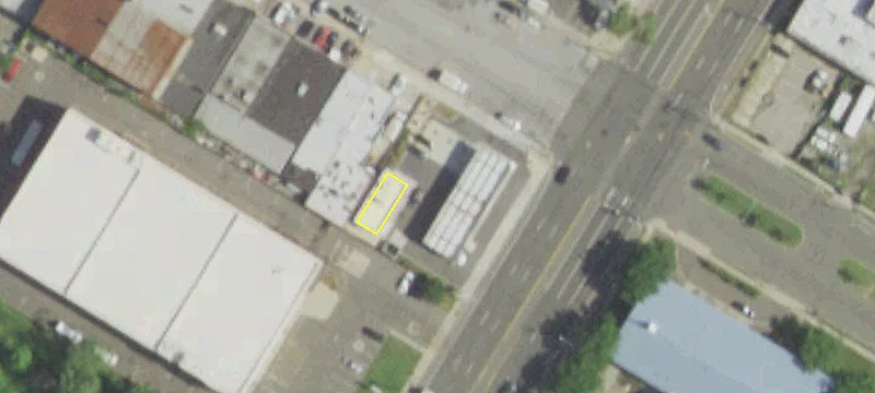 4096 Austin Blvd