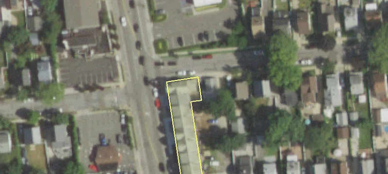 682 Willis Ave