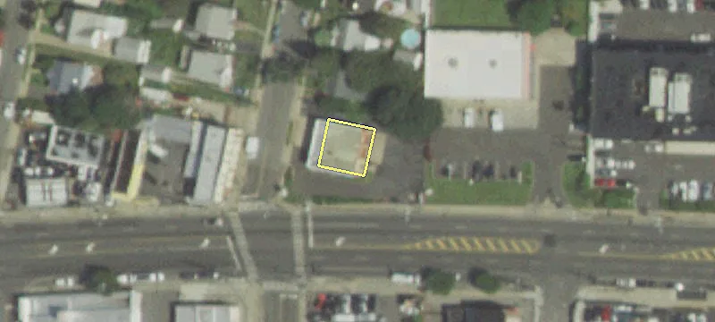 1260 Hempstead Tpke