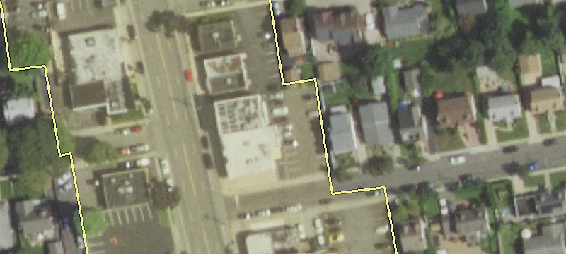 876 Willis Ave