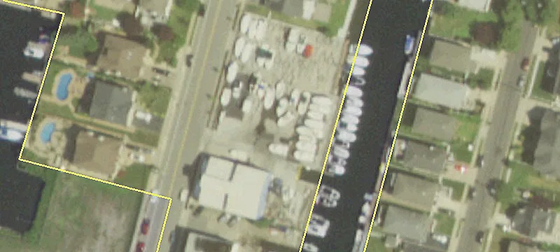 17 Alhambra Rd