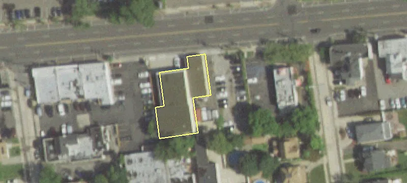 162 Merrick Rd