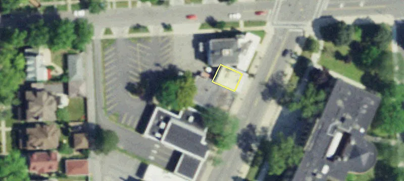 760 Main St