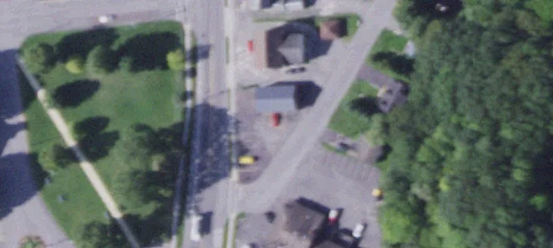 402 Genesee St