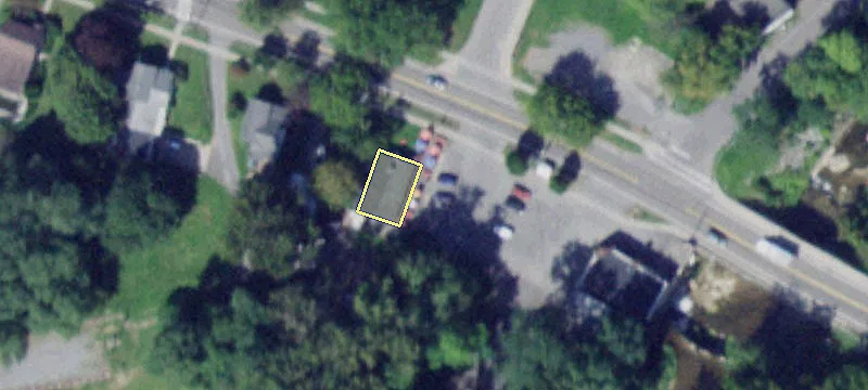129 Main St