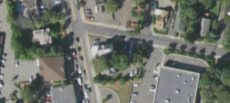 28 Main St