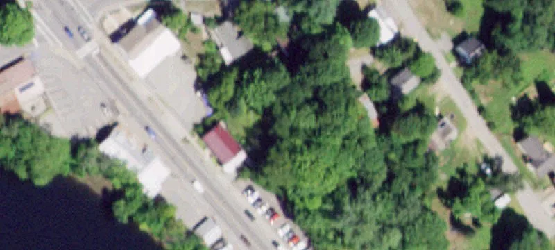 3728 Main St