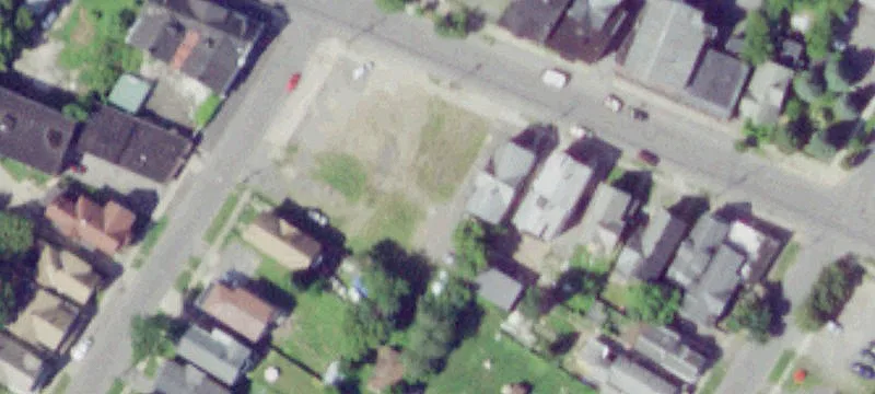 1008 Bleecker St