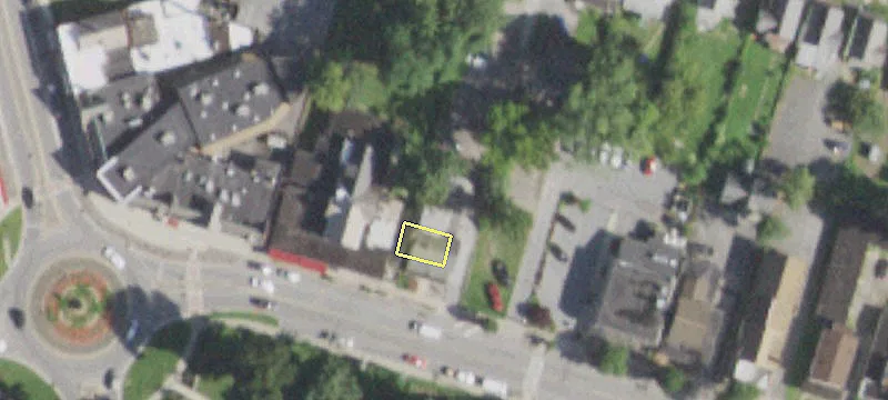 9 Collegeview Ave