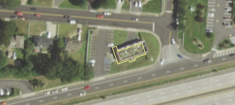 125 Sunrise Hwy