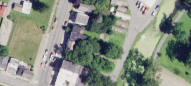 140 Broad St