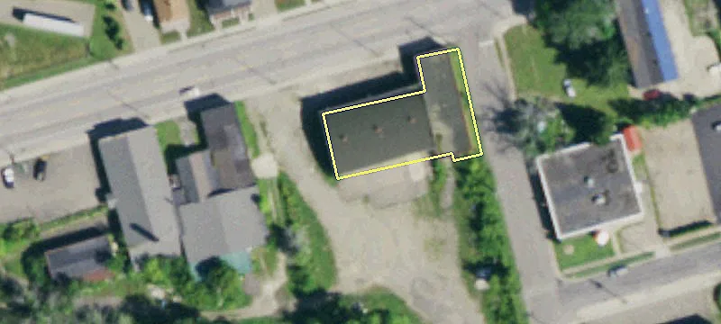 401 Main St