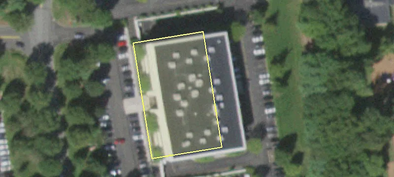 2 Crosfield Ave