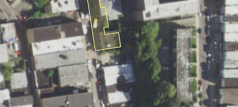 32 School St