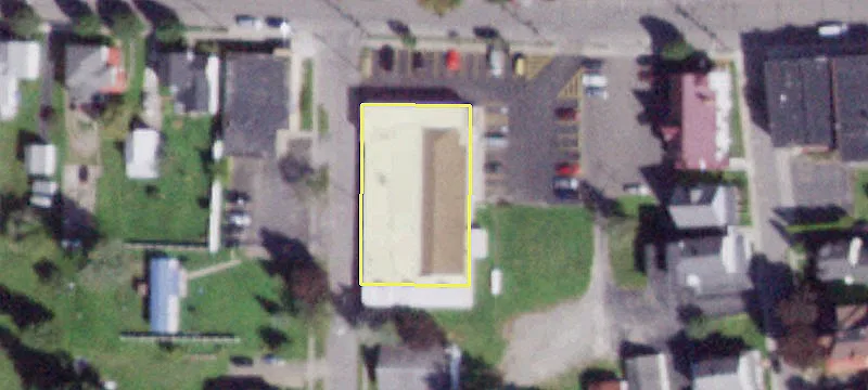 2647 Main St
