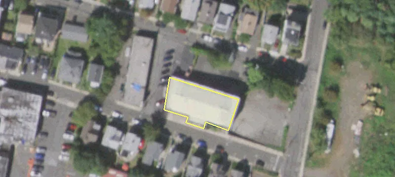 40 Lydecker St