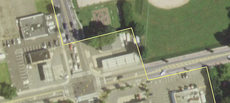 245 Larkfield Rd