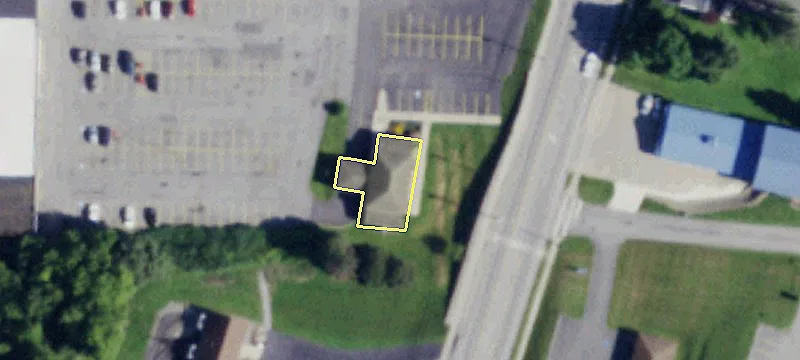 445 Main St
