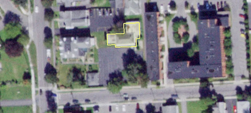1 Logan St