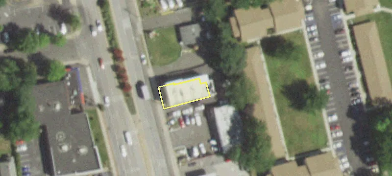 1285 Deer Park Ave