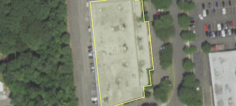 10 Oval Dr