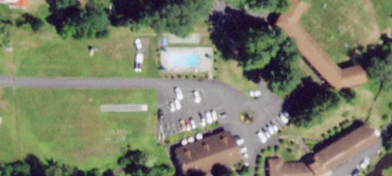 4610 Lk Shr Dr