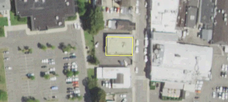 24 Railroad Ave