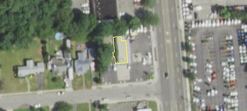 494 Medford Ave