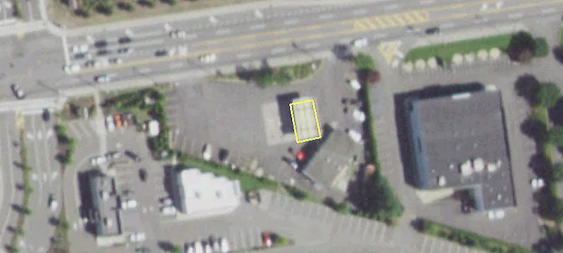 1733 Old Country Rd
