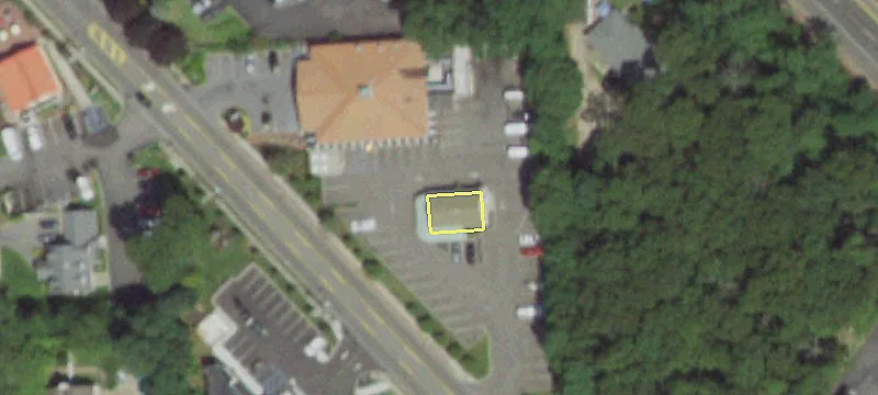 1055 Main St