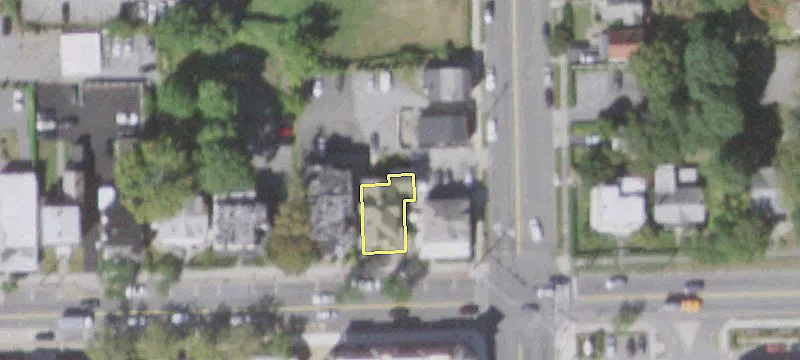 1134 Main St