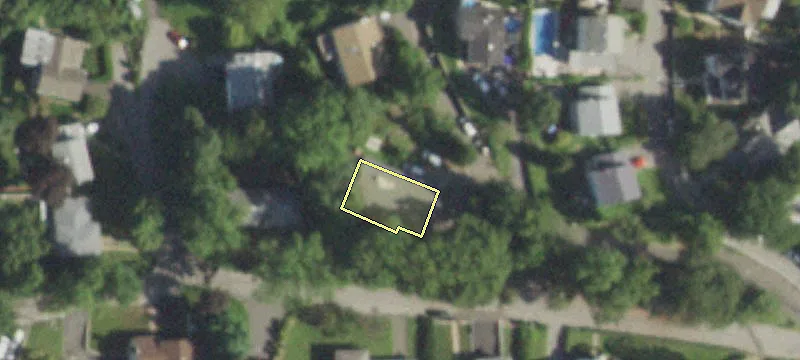 63 Roberts Ln