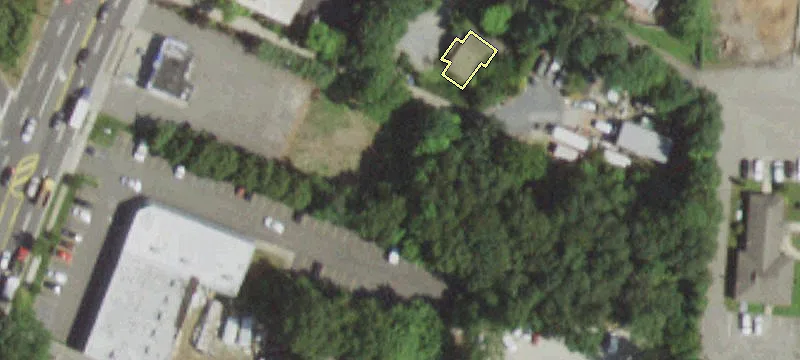 235 Deer Park Rd