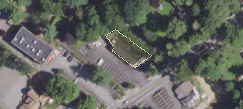 466 Old Post Rd