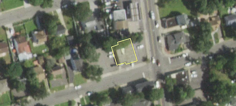 109 Carleton Ave