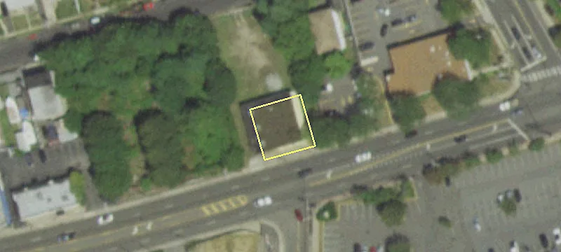 873 Montauk Hwy