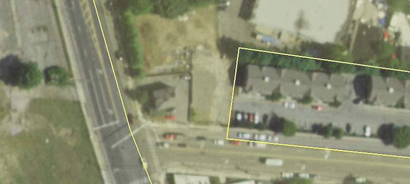 8 Dixon Ave