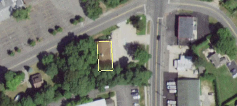 1186 Main St