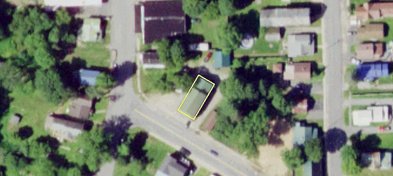 12226 Woodhull Rd