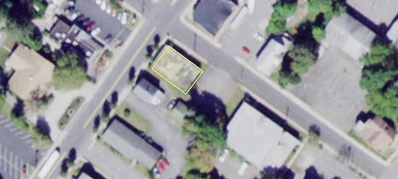 124 Main St