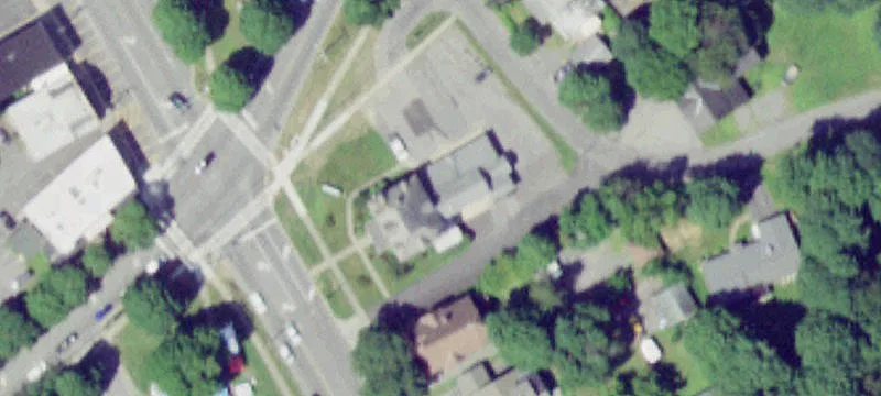 100 Main St