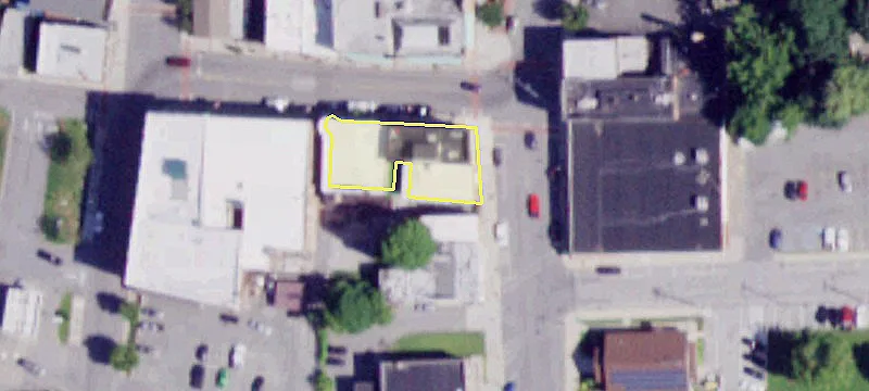 13 Main St