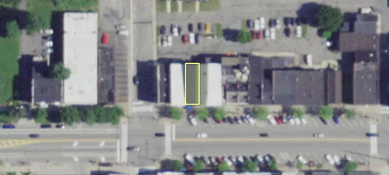 207 Main St